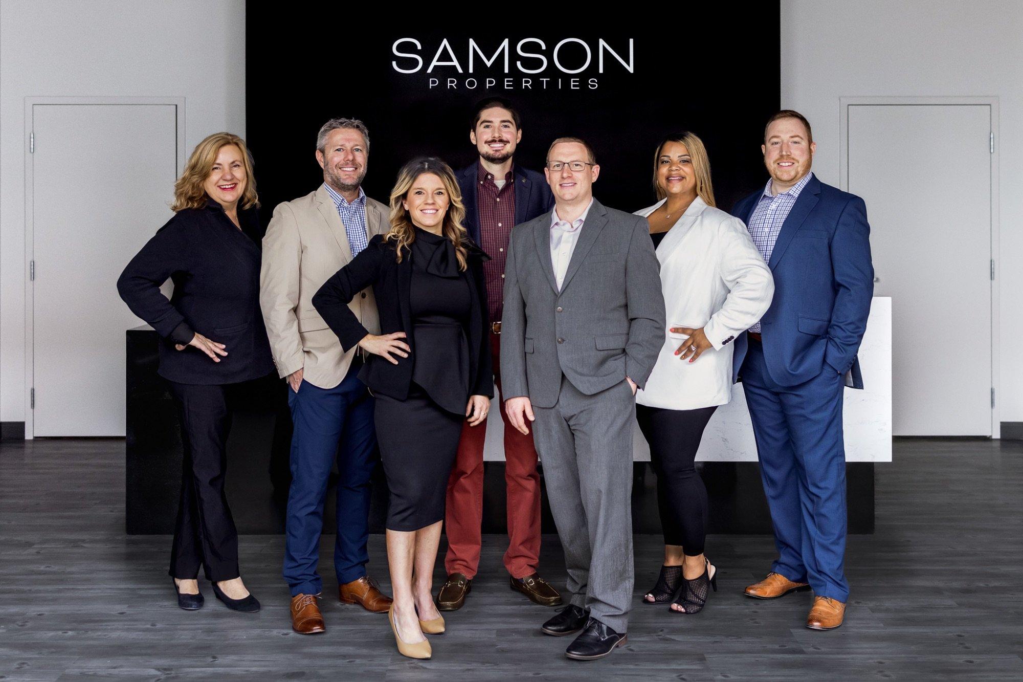 carousel-hero-element image-0