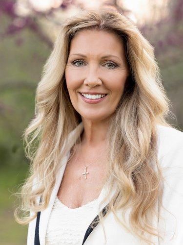 mobile - carousel-hero-element image-2